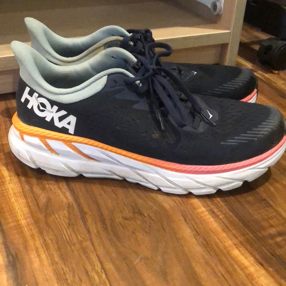Hoka Clifton 7 size 7.5